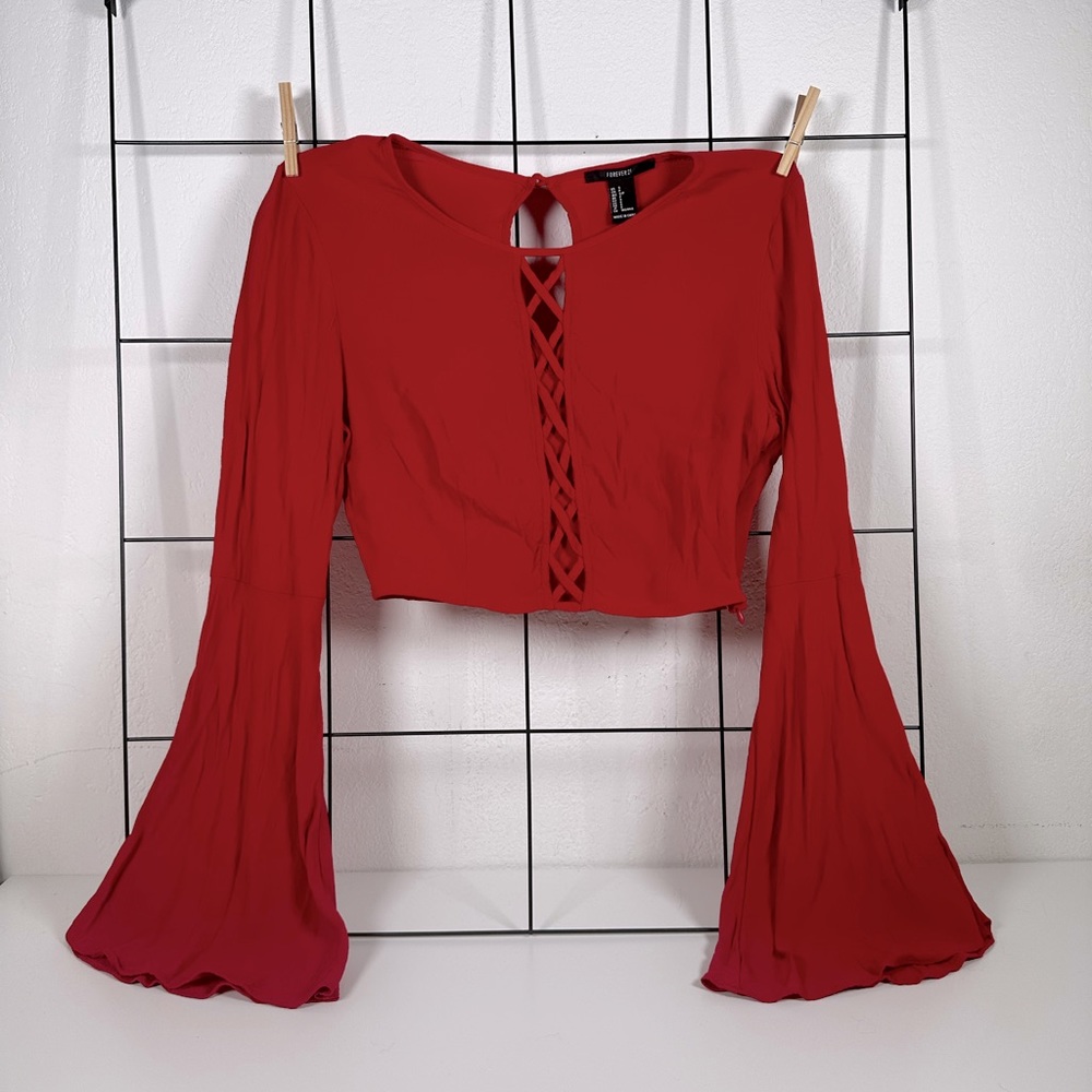 RED CROP TOP SIZE S